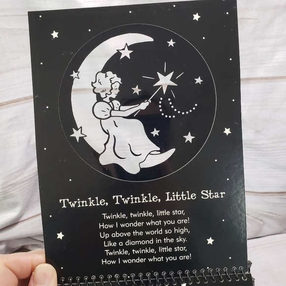 Nighttime Nursery Rhymes A Bedtime Shadow Story Book Peter Pauper Press 2010 - Picture 6 of 8